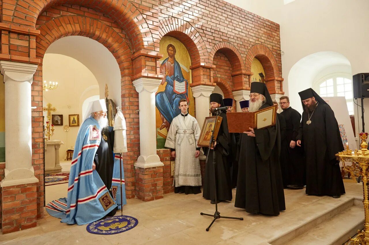 Сайт бобренева монастыря. Богородице-рождественский бобренев мужской монастырь. бобренев монастырь коломна. игумен бобренева монастыря.