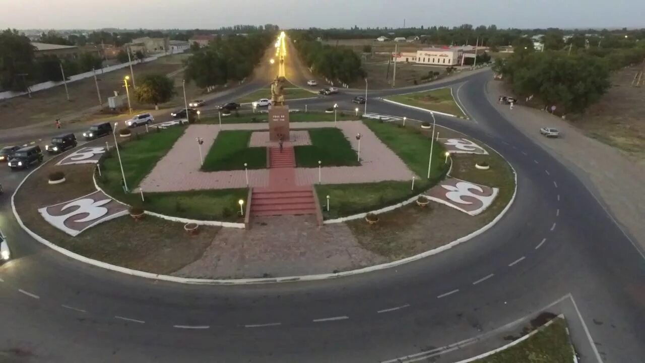 Шу (город). Казахстан г чу джамбульская область. Город чу казахстан. Город чу казахстан. Памятник г.