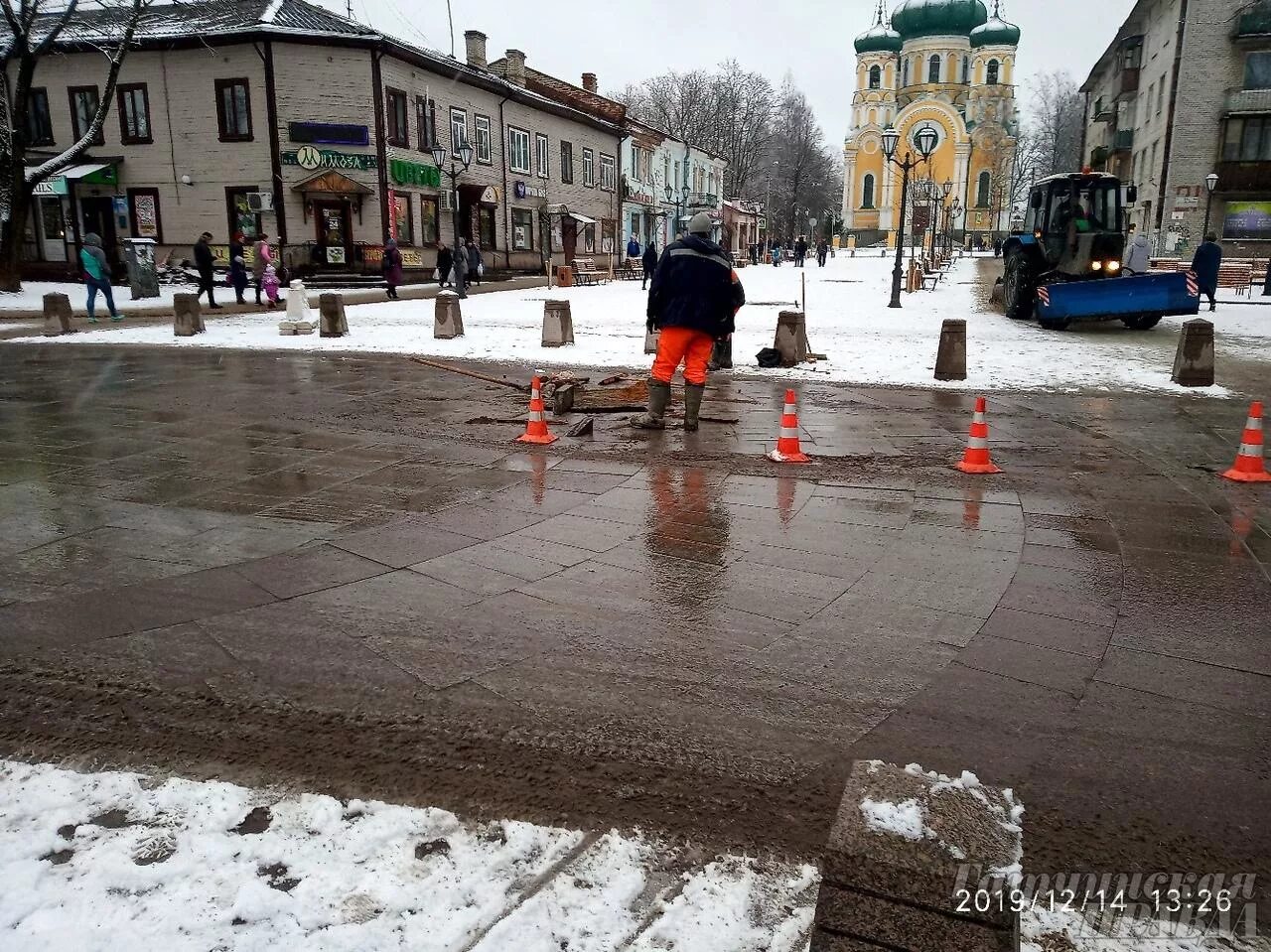 Площадь починка