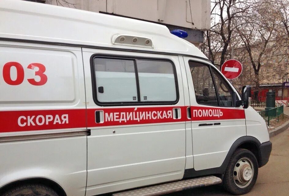 Участковый вызывает скорую