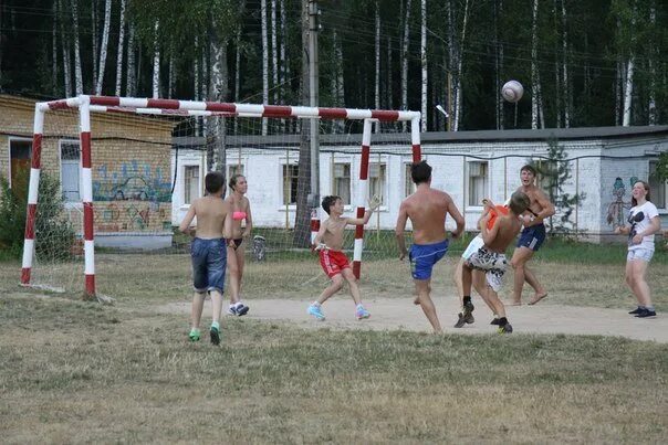 Александровка нижегородская область дальнеконстантиновский район. Силикатное озеро сормово. Кооперативная д. Александровка нижегородская область дальнеконстантиновский район. Лагерь александровка нижний новгород.