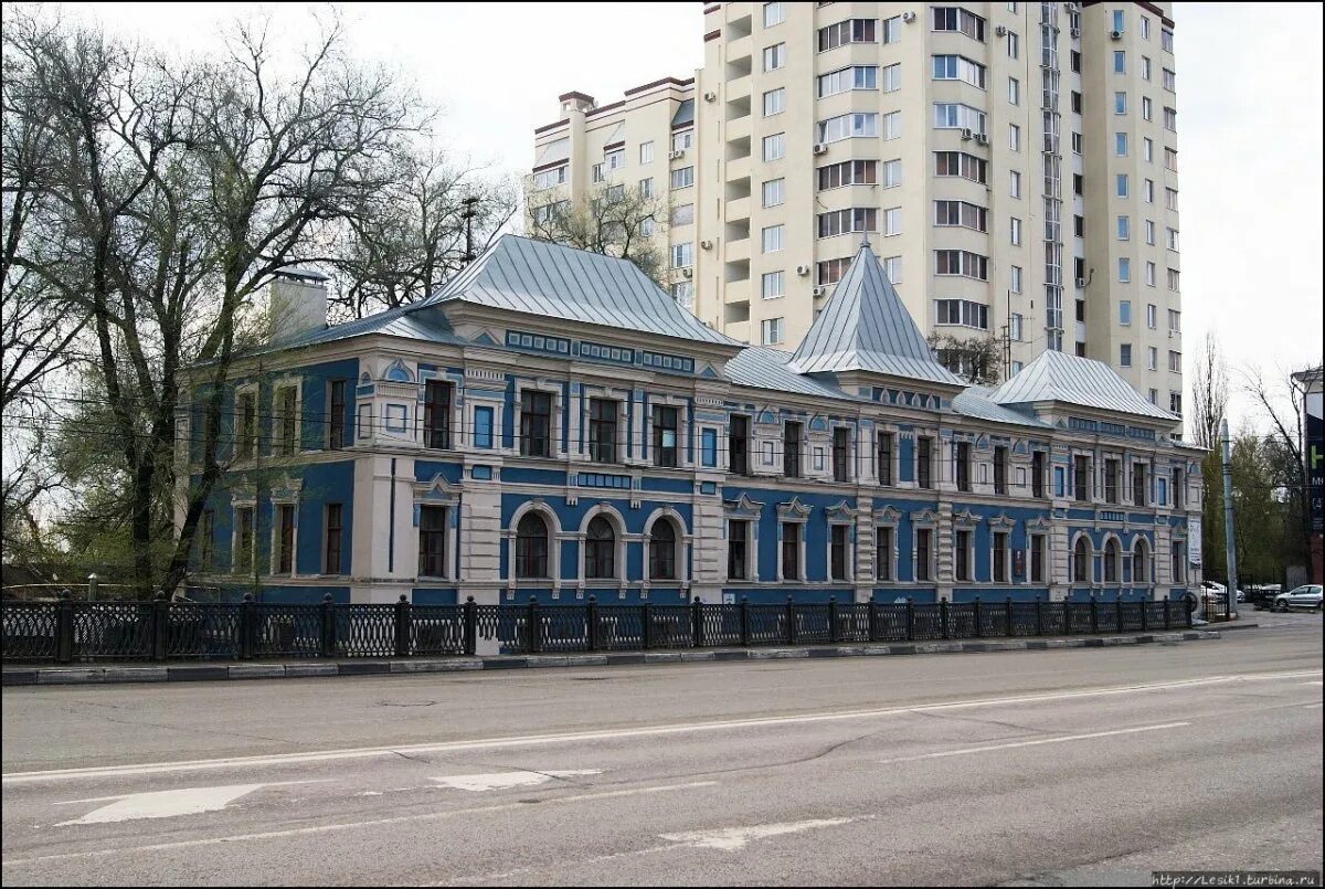 Орджоникидзе 31 воронеж. Здание архива. Архи воронеж. Орджоникидзе 31 воронеж. Здание архива политической истории воронеж.