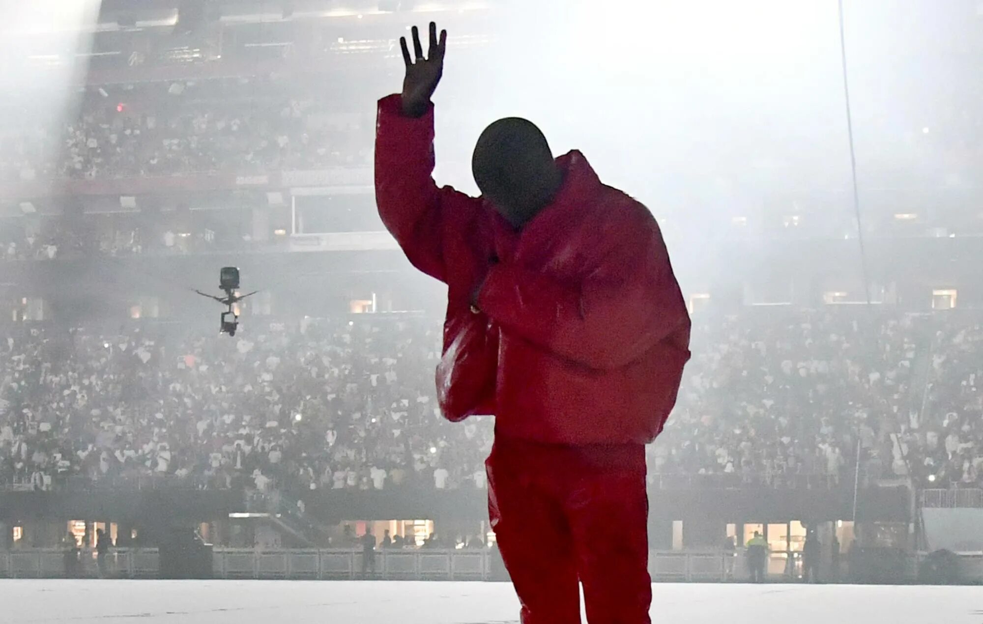 Тексты канье уэста. Kanye west. Канье уэст 2000. Тексты канье уэста. Yzy gap jacket.