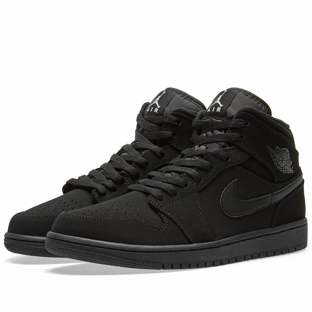 Джорданы 1 черные. Nike Air Jordan 1 Triple Black. Air Jordan 1 Mid Black White. Nike Air Jordan 1 High Triple Black. Jordan 1 Mid черные.