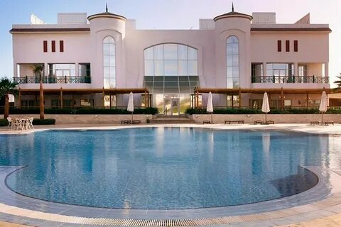 Ivy island hotel