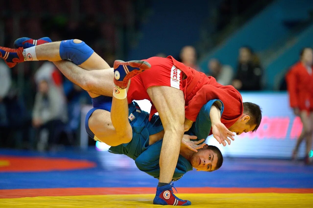 Магомед магомедов боевое самбо. Самбо какой страны. Ощепков самбо харлампиев. Гасанханов самбо. Самбо олимпийский вид спорта.