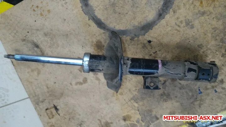 Амортизатор передний асх. Амортизатор mitsubishi4060a463. 4060a463. mitsubishi 4060a271. 4060a711 mitsubishi.