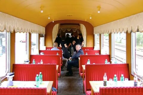 Restaurant car