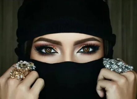 Фото карих глаз в хиджабе