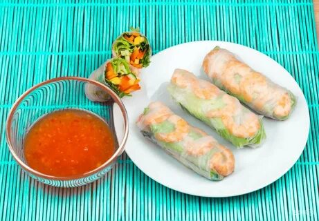 Спринг роллы с креветками и овощами