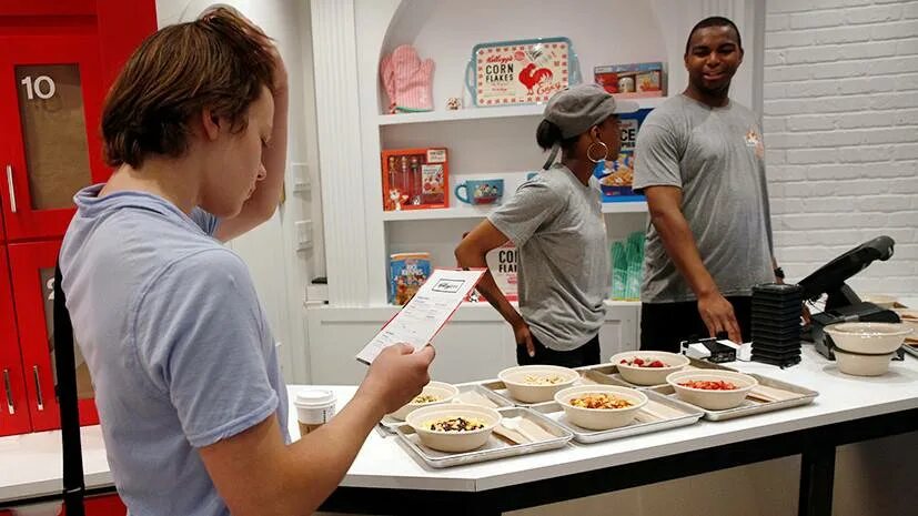 Бизнес в америке. Малый бизнес в сша. Работники сша. Американский бизнесмен. Менеджмент в америке.