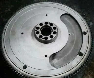 Маховик 740