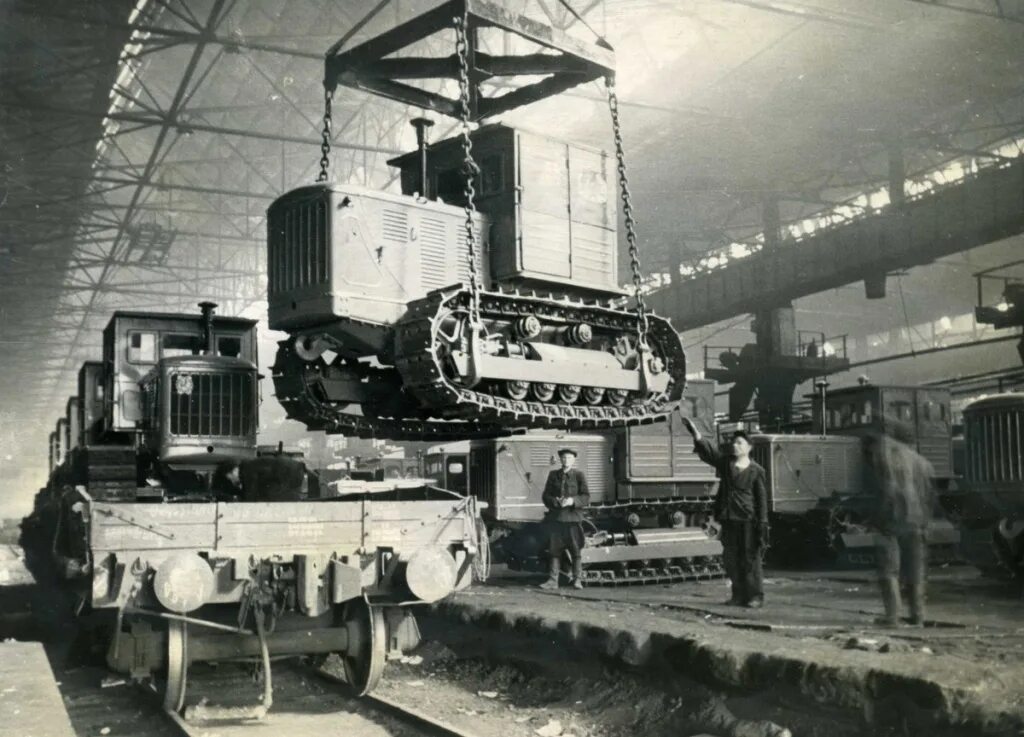 Трактор чтз-уралтрак. Чтз 01. Чтз 01. Чтз б12 трактор. Чтз 01.