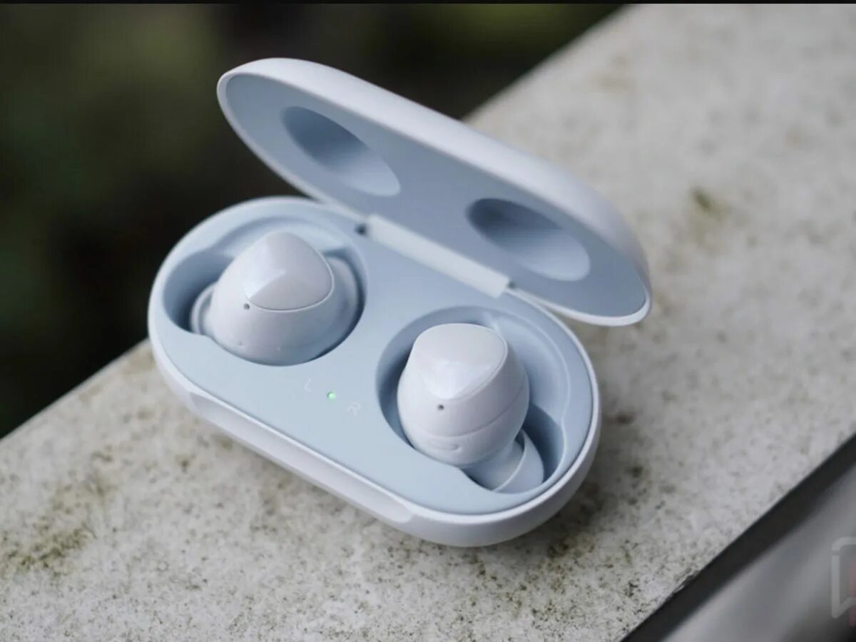 Galaxy buds 3 дата выхода. Samsung galaxy buds 3. samsung buds 2. samsung free buds 2. samsung galaxy buds pro.