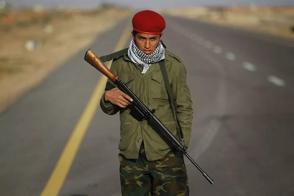 Маска террориста. Повстанцы фото. Как называется повстанец. Как называется повстанец. Повстанцы на ближнем востоке.