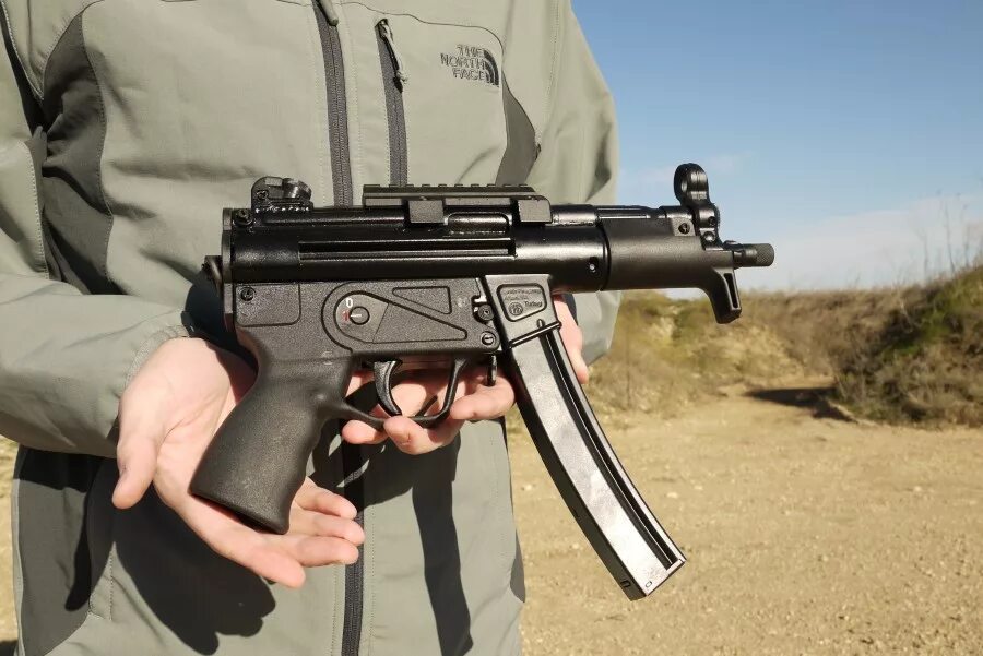 Штурмовая винтовка МП 5. Mp5 автомат. Автомат mp7lt. Автомат пятерка