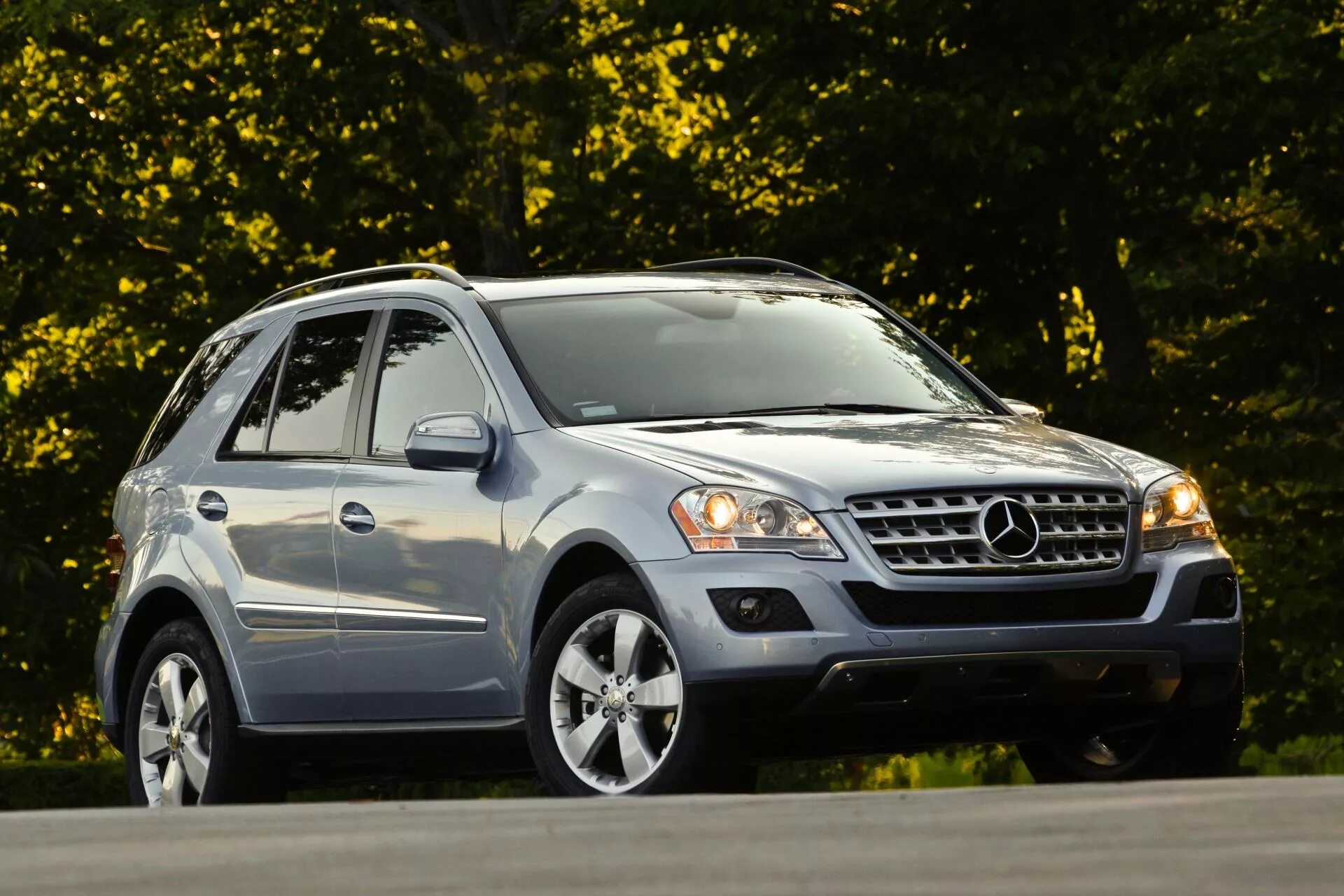 Мерседес мл 2010. Mercedes-benz ml350 2009. mercedes benz ml 350. mercedes benz m class 2010. mercedes-benz m-class ml 350.