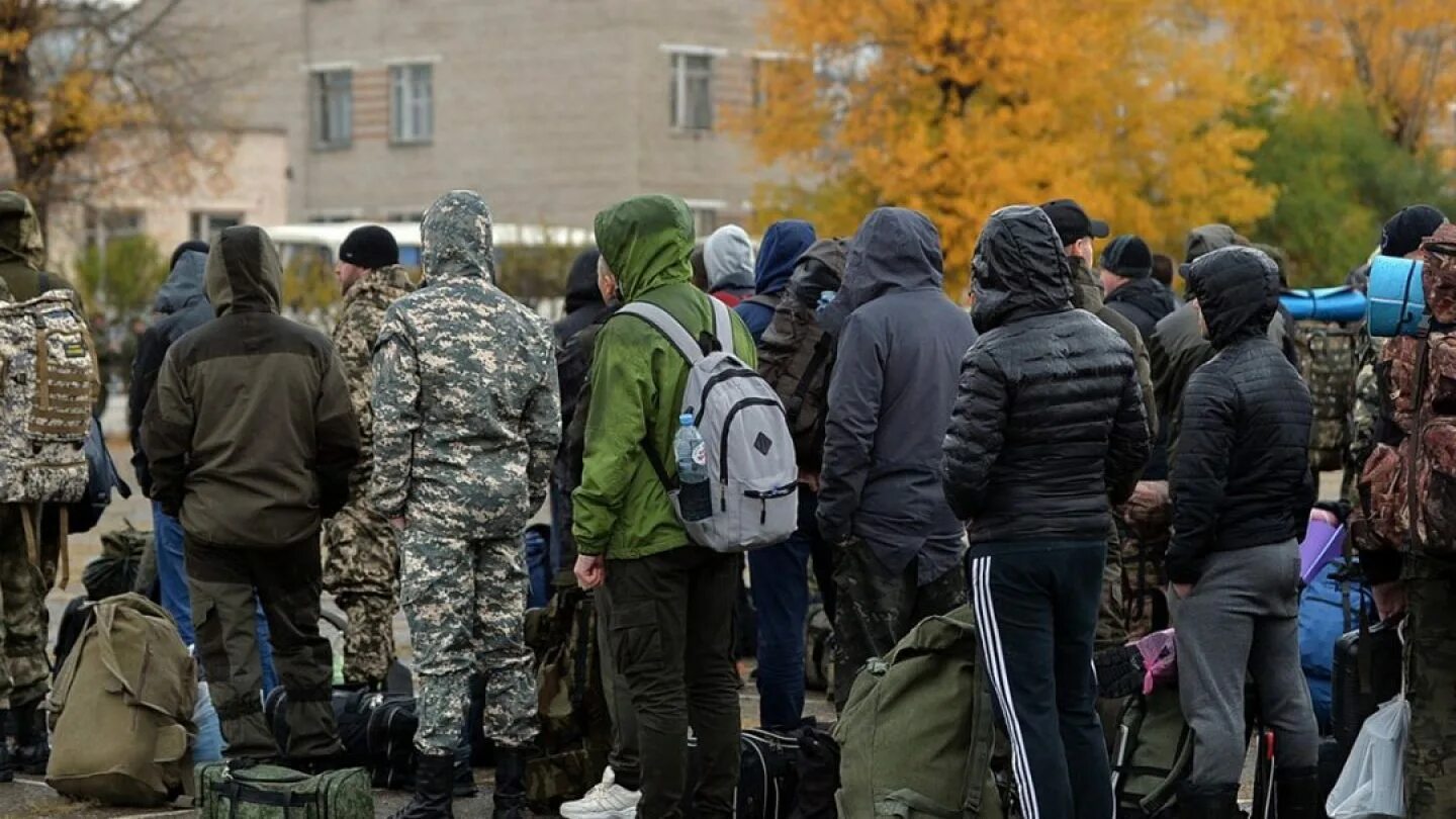 Что известно о новой волне мобилизации. Мобилизация в России. Мобилизованные на Украине. Мобилизация на Украине. Мобилизация фото.