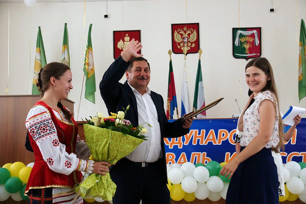 Погода новопокровском районе п новопокровский. Новопокровский район РДК. Директор РДК ст Новопокровская.