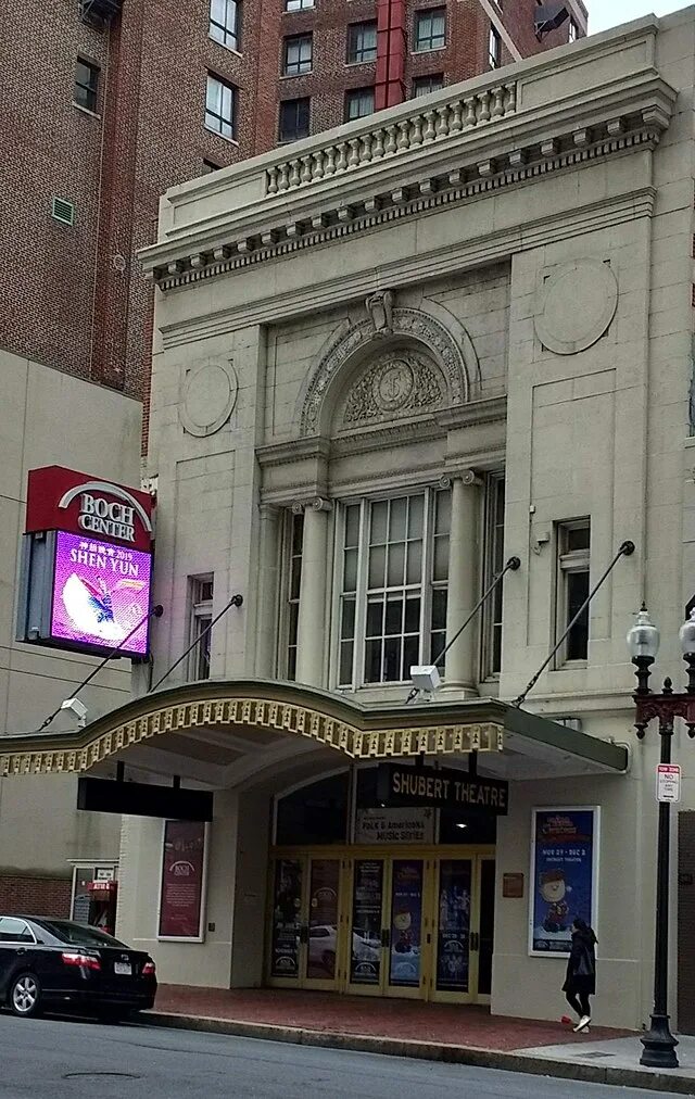 Театр в Бостоне. Бостонский театр.