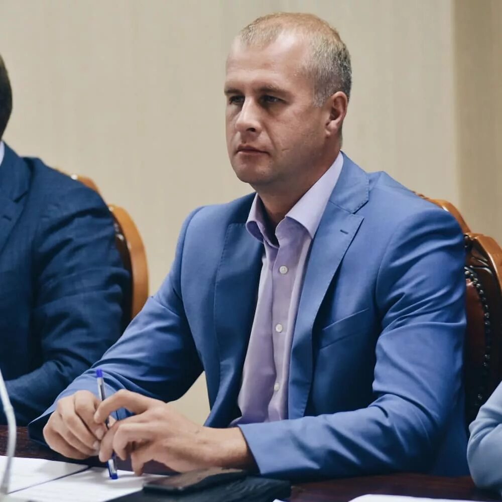 Амурская область министр. Амурская область министр. Бубнов анатолий амурская область. Александр курдюков министр. Александр курдюков благовещенск министр.