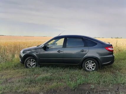 Авито гранта лифтбек с пробегом