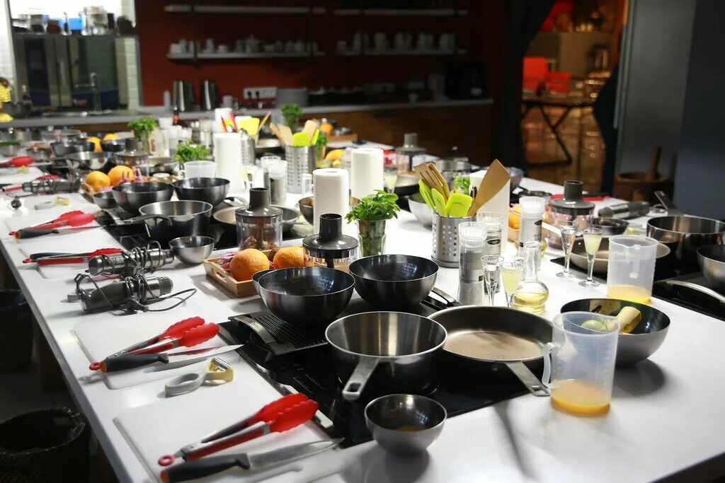 лофт арт кластер. круглая школа buro moscow. мебель из металла в стиле лофт. кулинарная студия food loft спб. бесплатные лофт пространства в новокузнецке.