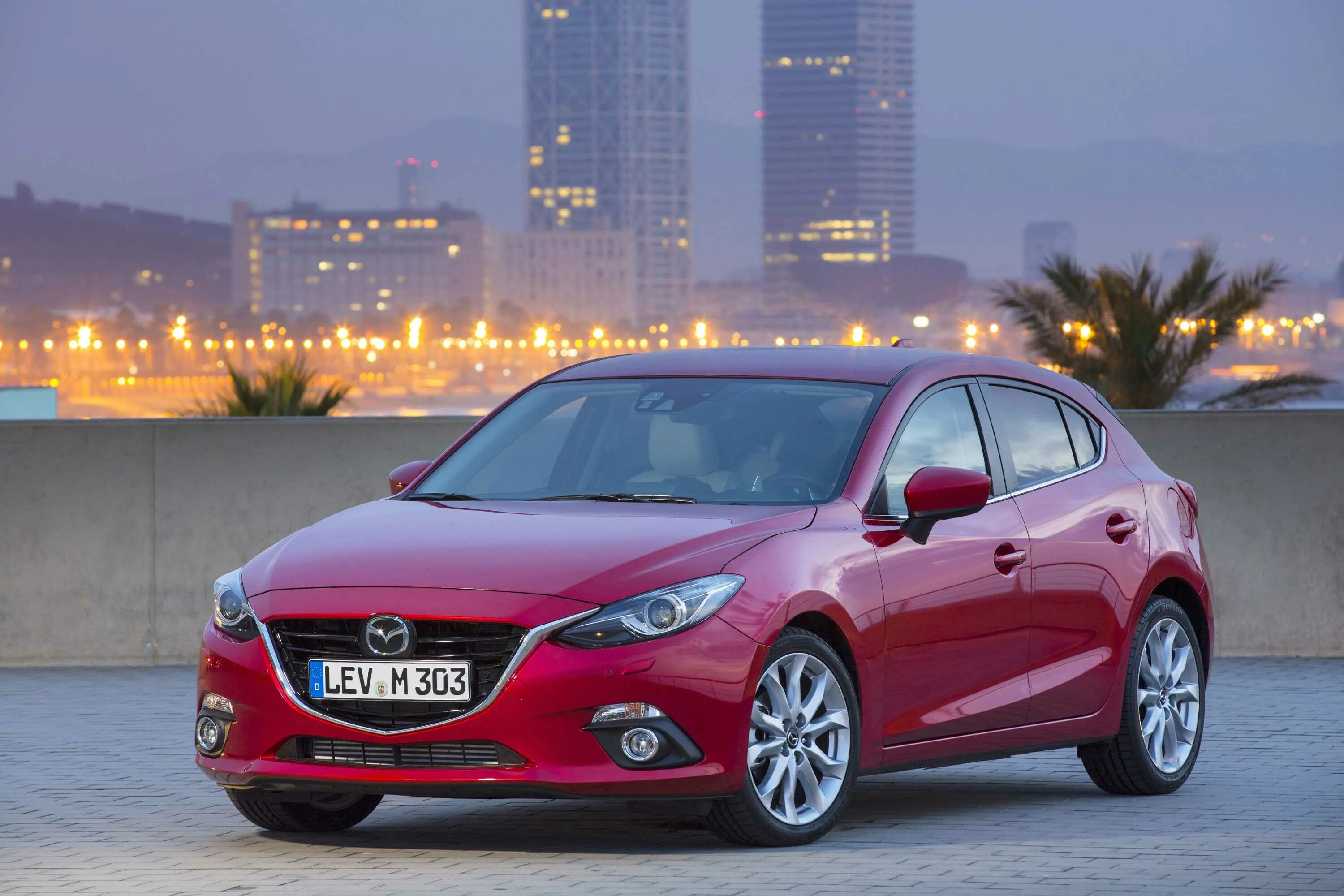 Mazda 3. Мазда чье производство страна. Mazda mazda 3 2014. Mazda чья марка. Мазда 3 новый кузов.