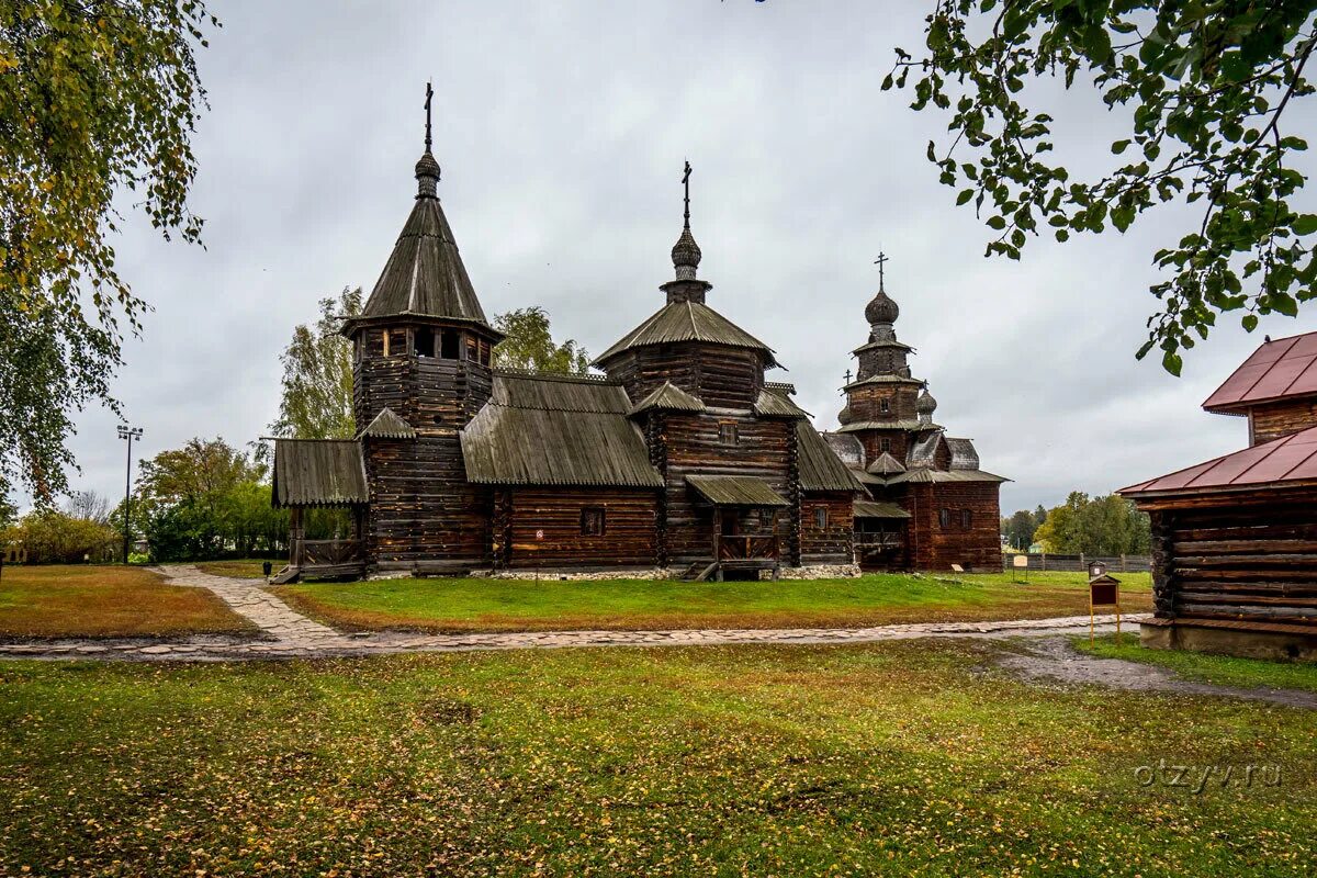 Музей зодчества золотое кольцо. Музей деревянного зодчества в Суздале. Музей деревянного зодчества в Суздале Церковь. Суздаль достопримечательности музей деревянного зодчества. Музей деревянного зодчества золотое кольцо.