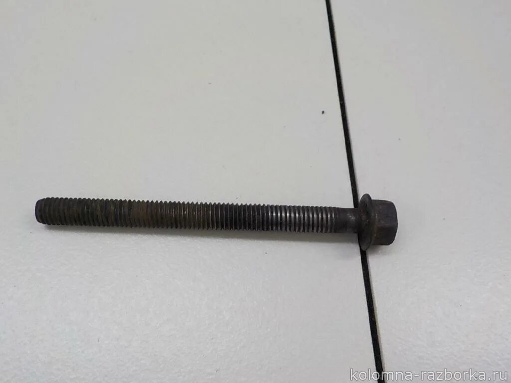 Болт регулировочный генератора зил 131. Болт м6*65 натяжителя генератора 2110. Планка натяжная генератора 2110. Болт натяжителя ремня генератора ваз 2110. Болт натяжителя хундай гетц.