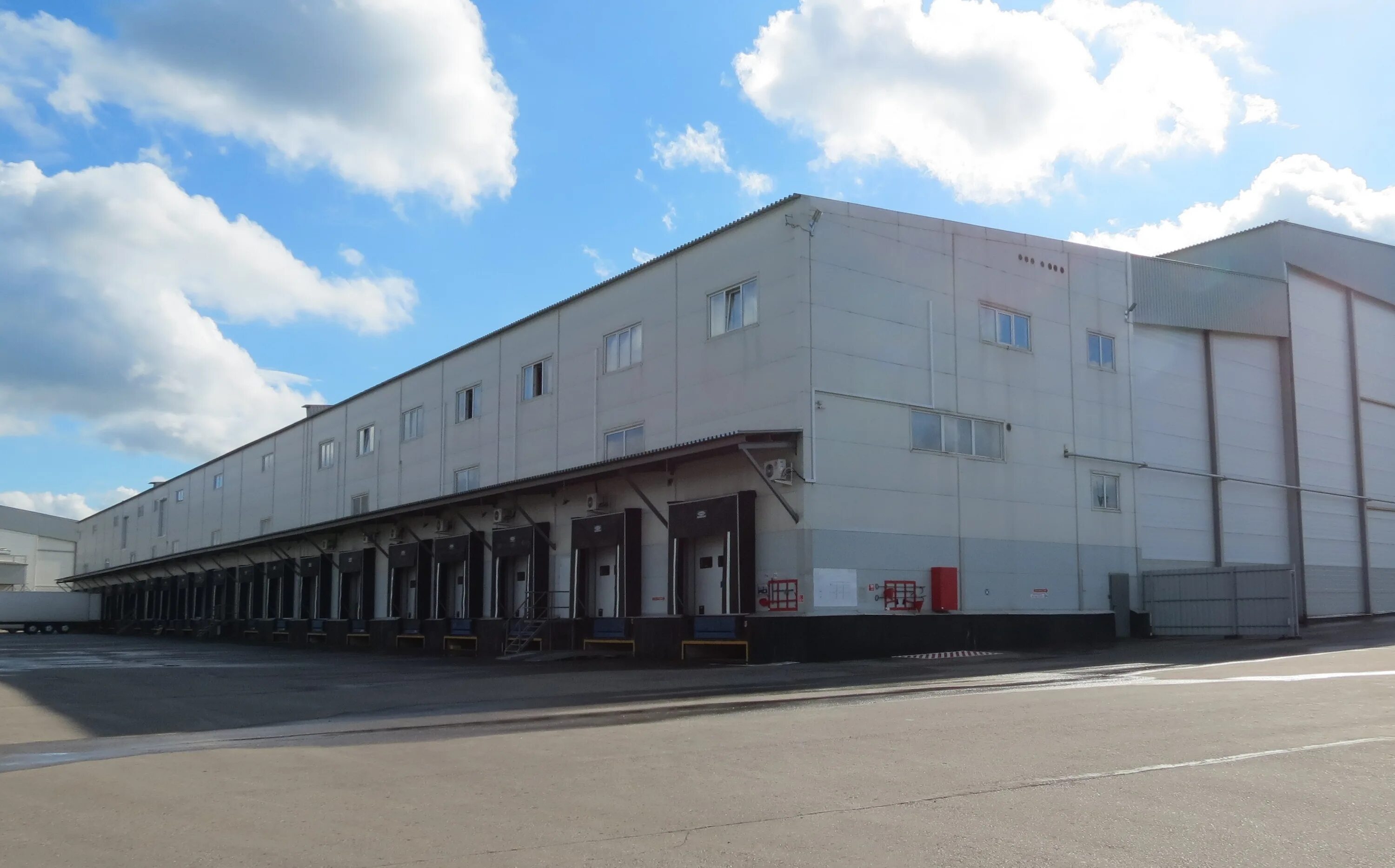 Бронницы улица строительная дом 9. Бронницы кирпичный проезд 1. Отель бумеранг владикавказ. Автосервис бронницы. Авокадо магазин продуктов.