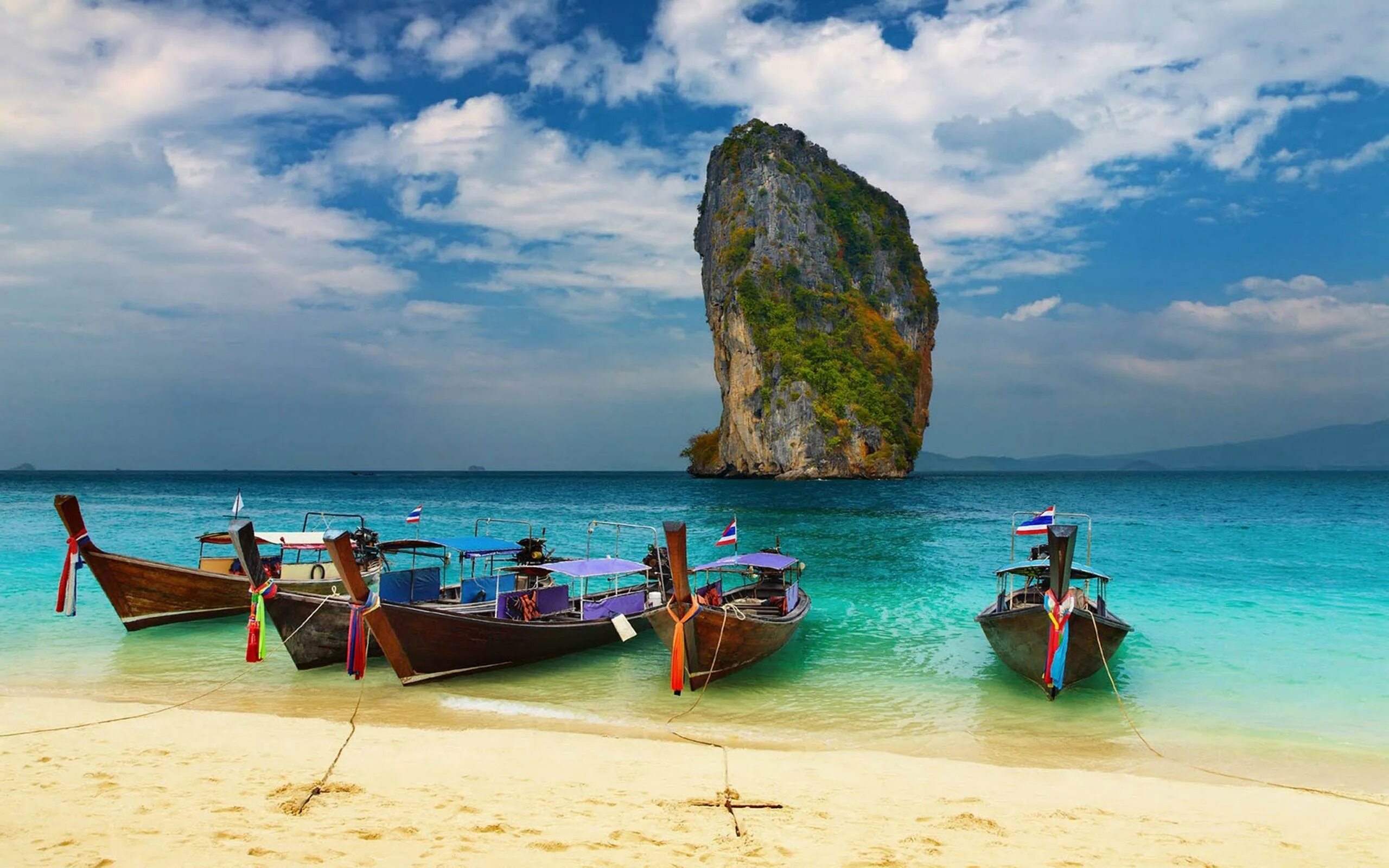 Тайланд июль стоит ехать. Краби остров в Тайланде. Остров Краби Пхукет. Таиланд, Пхукет, Андаманское море. Мьянма Андаманское море.