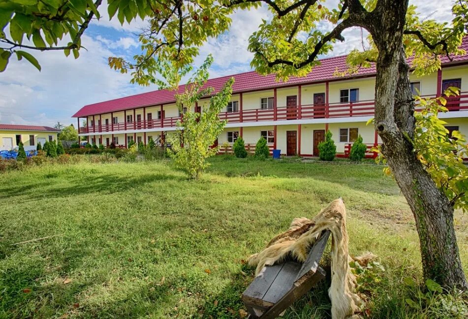 абхазия гостиница абхазский дворик гагра. абхазский дворик цандрипш абхазия. цандрипш абхазский дворик мини-гостиница эконом. республика абхазия, п. абхазский дворик кафе абхазия.