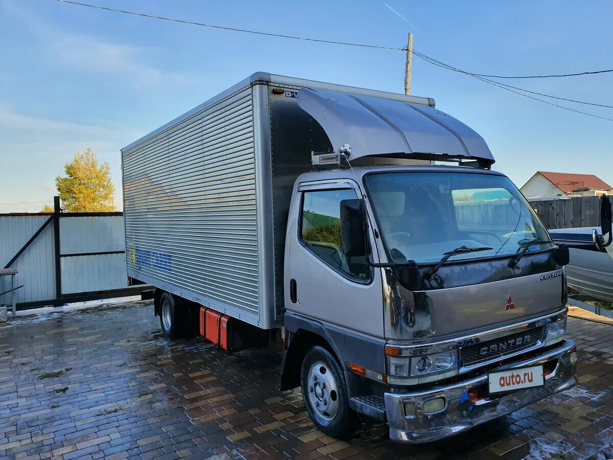 Грузовик митсубиси кантер. Митсубиси Кантер 2001. Mitsubishi Canter фургон. Fuso 2001. Митсубиси Кантер грузовой фургон 1997.