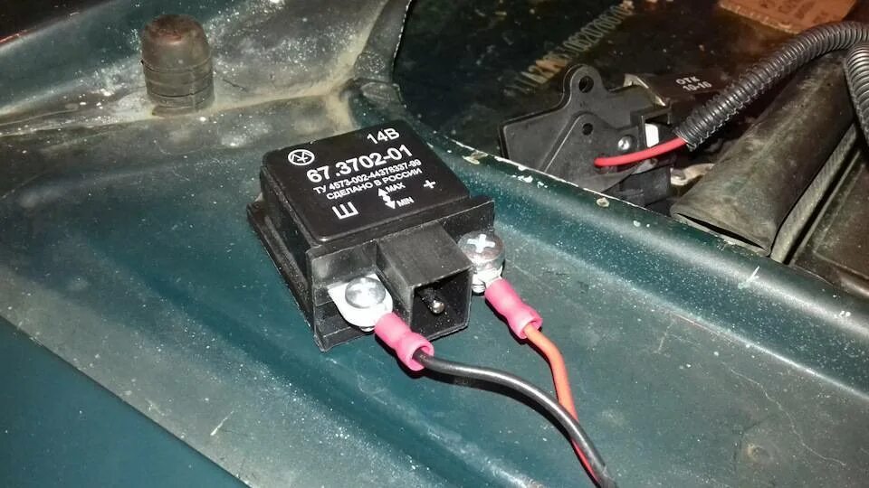 Схема генератора частоты управляемый напряжением. Генератор напряжения частота. Структурная схема генератора высокой частоты. Генератор на 555 таймере с регулировкой частоты. Генераторы низкой частоты назначение.