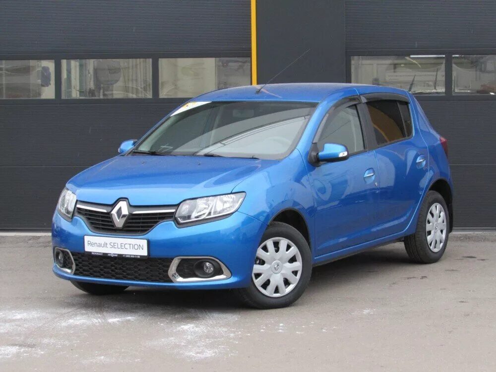 рено сандеро степвей 2. рено логан степвей 2 2017. рено сандеро 2017 года. рено сандеро степвей 2017. рено логан хэтчбек 2015.