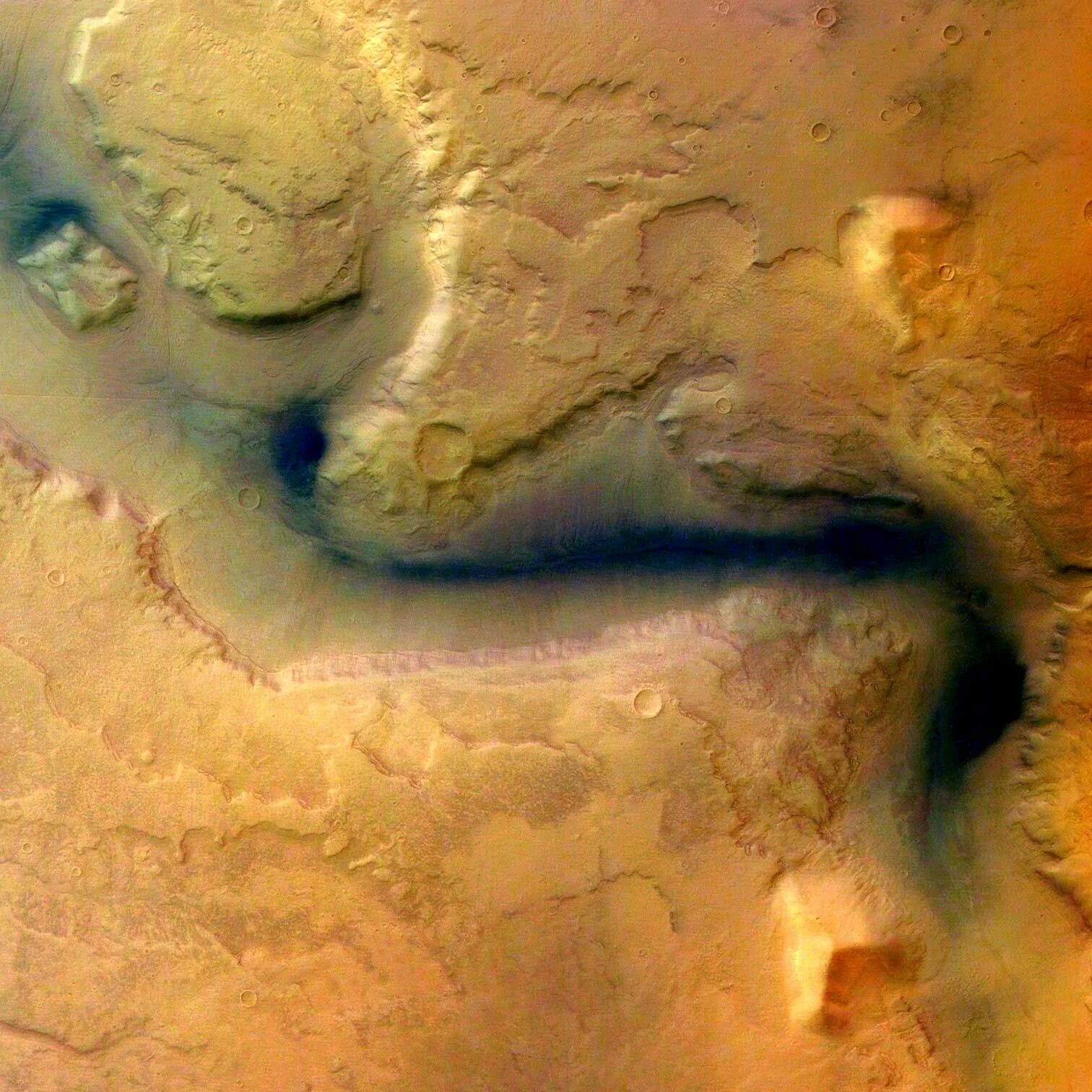 Гидросфера Марса. Меандры на Марсе. Марсианский кратер езеро. Высохшие русла рек на Марсе. Вода на поверхности марса