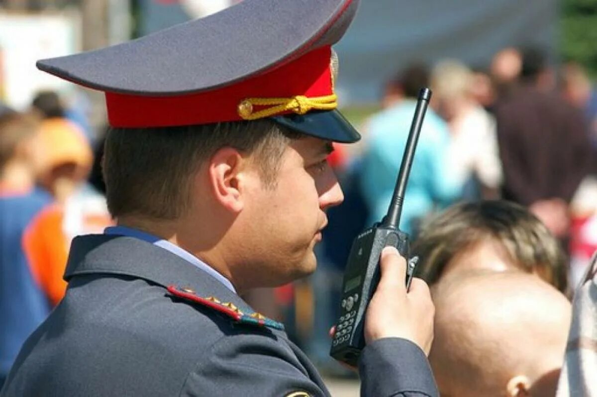 Охрана общественного порядка на выборах президента. Правоохранительные органы милиция. Охрана общественного правопорядка. Сотрудники правоохранительных органов. Полиция общественного порядка.