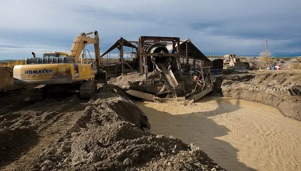 прииск вакансии. артель витим в бодайбо. прииск соловьевский карьер уркима. артель старателей ооо дражник якутия. соловьевский рудник амурская область.