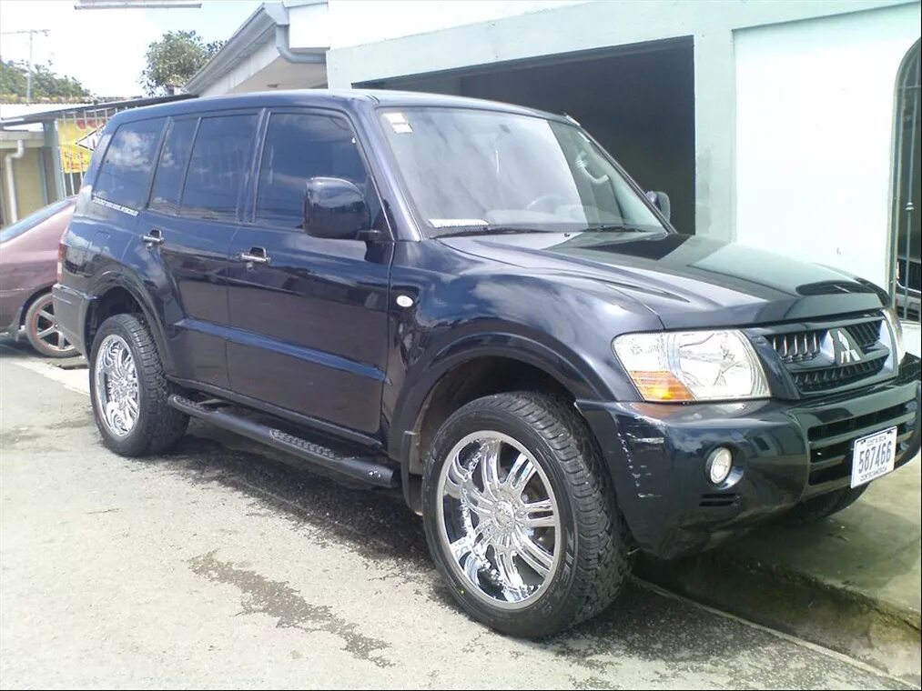 Монтеро тюнинг. Mitsubishi montero 2005. mitsubishi montero tuning. мицубиси монтеро 2005. mitsubishi montero 2002 tuning.