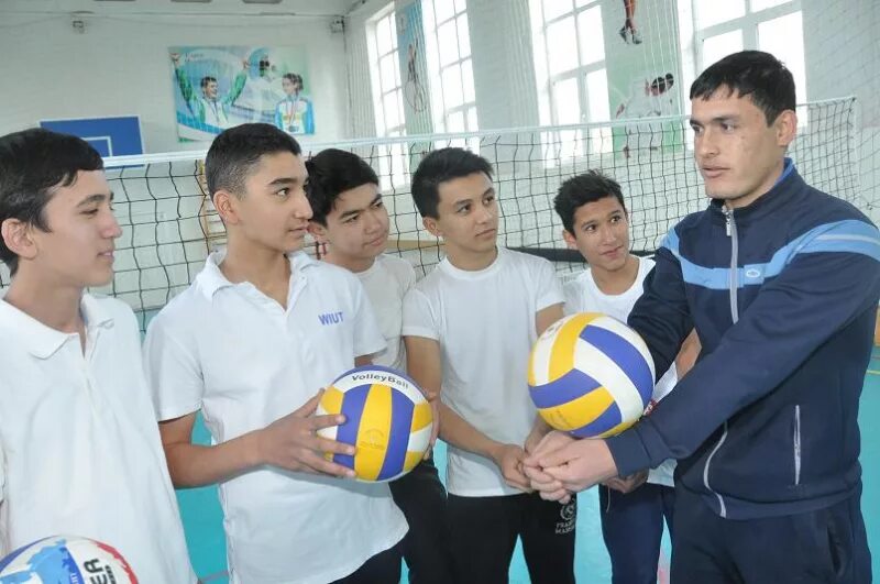 Otaliqqa olingan yoshlar