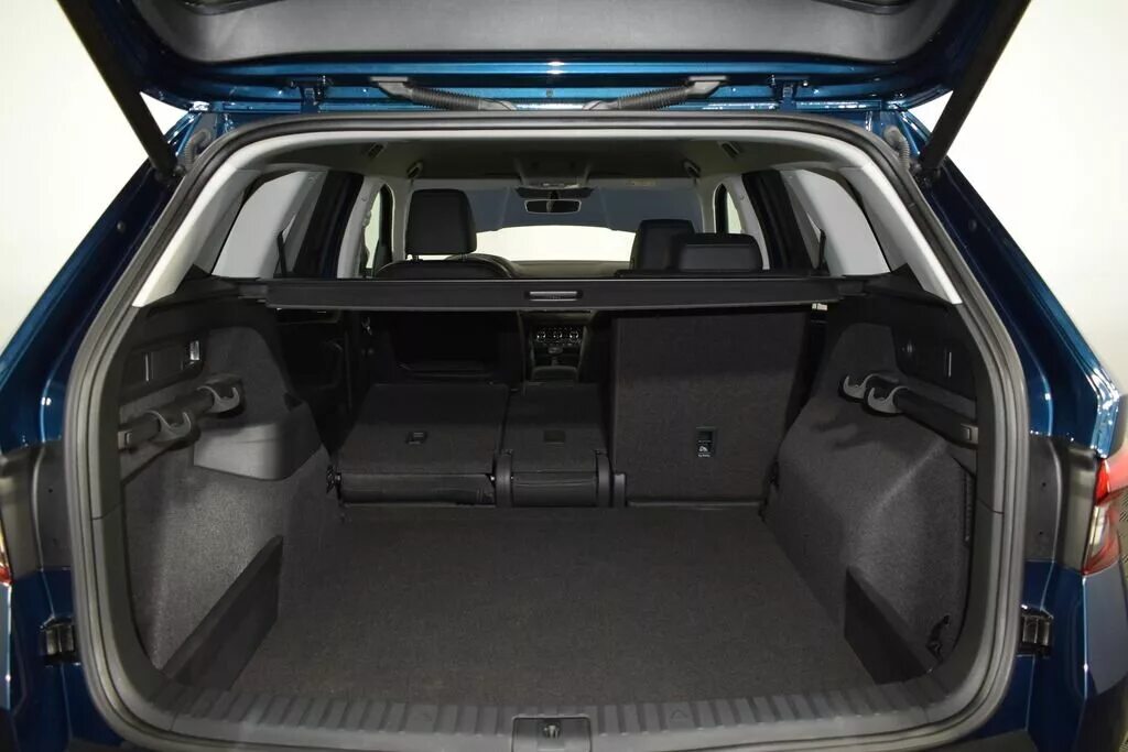 Шкода кодиак 7ми местный. Шкода кодиак 7 местный. Škoda kodiaq 7 мест. Багажник шкода кодиак 7 мест. Шкода кодиак 7 мест.