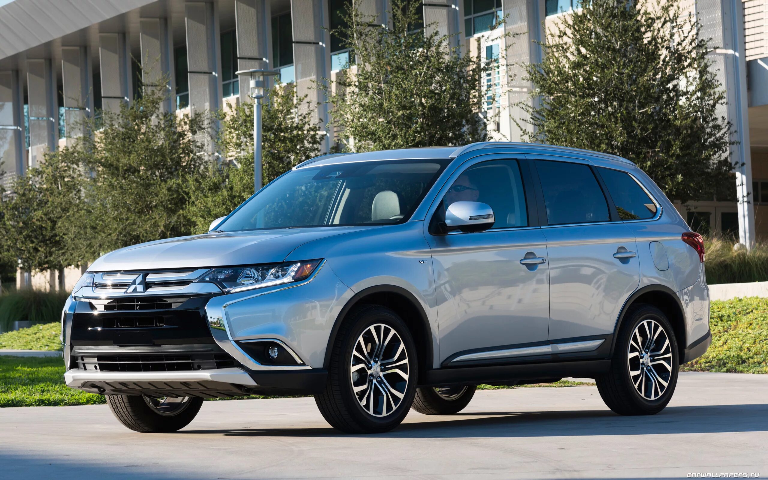 Mitsubishi outlander 2017. Митсубиси Аутлендер 202017. Митсубисиоутоендер 2017. Митсубиши Аутлендер 2017. Мицубиси Аутлендер 2016.