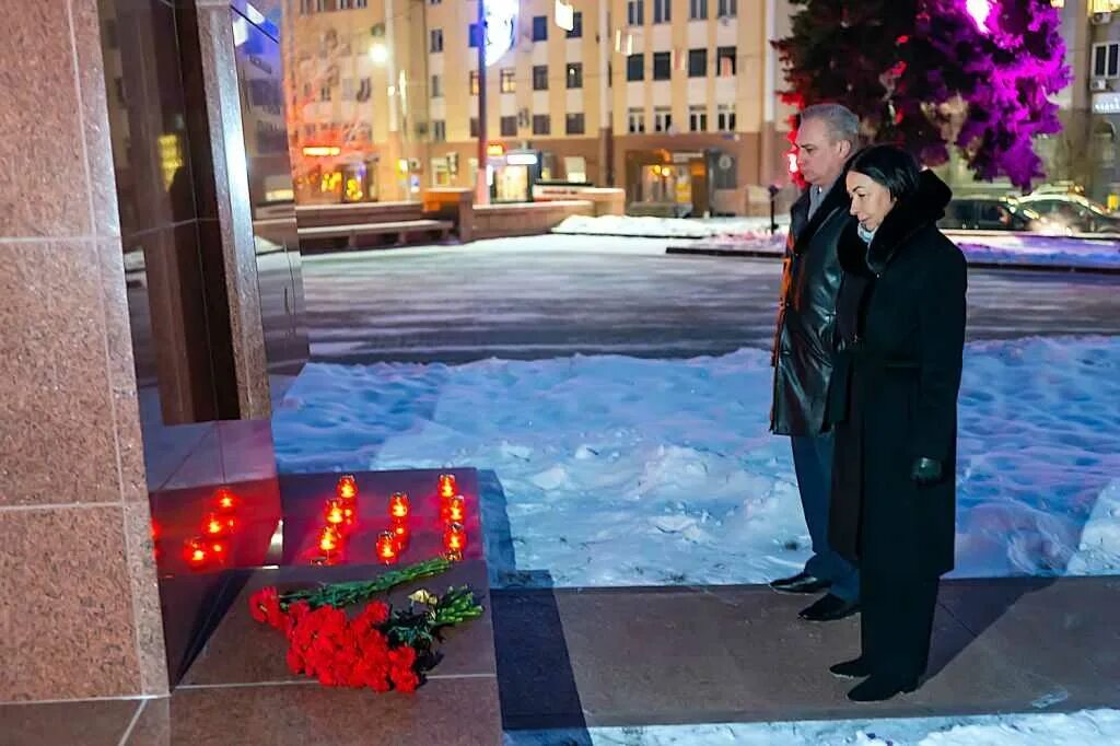 31 декабря событие. Магнитогорск взрыв газа 31.12.2018. Трагедия в Магнитогорске 31 декабря. Взрыв газа в Магнитогорске 31 декабря 2018. Магнитогорск 31 12 2018.