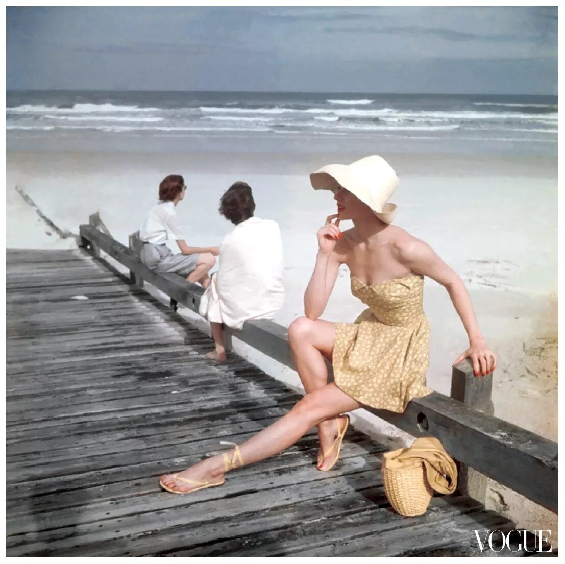 ретро пляж для женщин. купальники тридцатых годов. курорты ссср. фотограф начала 20 века. купальники тридцатых годов.