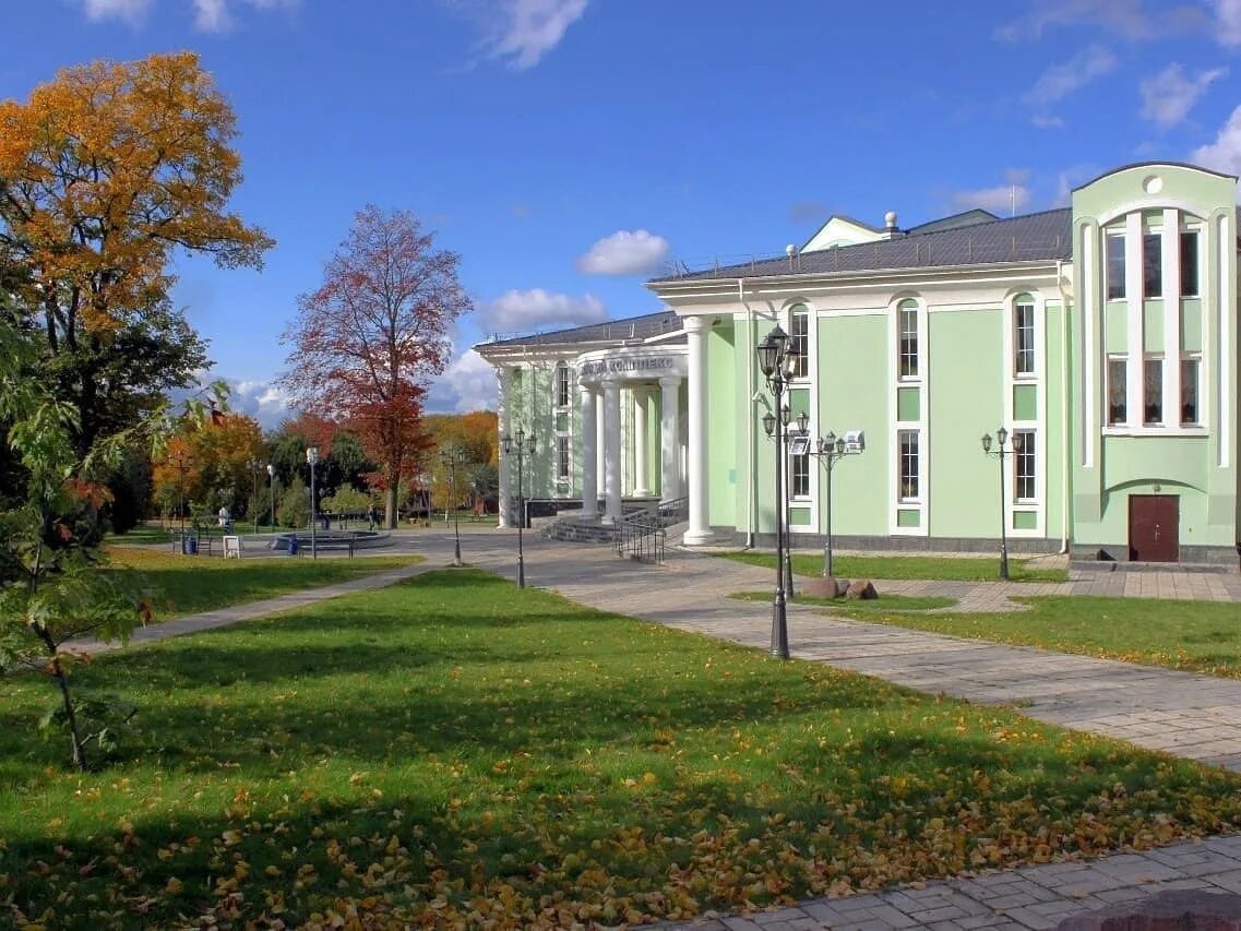 Музей на дмитровском. Дмитров музей-заповедник Дмитровский. Дмитровский Кремль (музей-заповедник). Дмитров музей заповедник. Музейно-выставочный комплекс Дмитров.