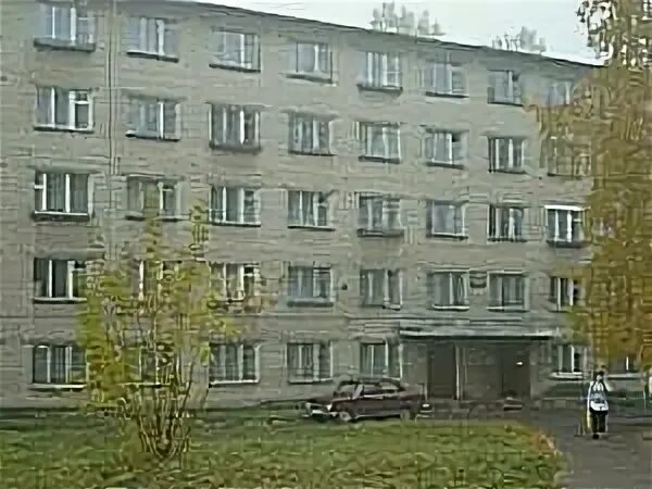 Общежитие влгу педагогический институт. Педагогический колледж канаш. Ятэк ярославль общежитие. Общежитие снаружи. Общага в техникуме.