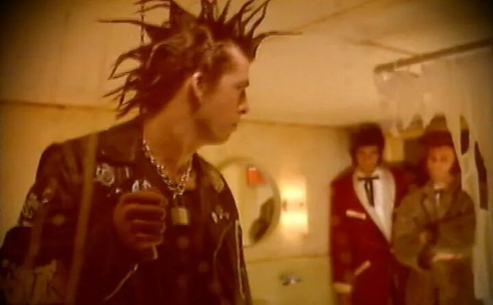 Everlong foo fighters tabs. Foo fighters клип everlong. Дэйв грол everlong. Foo fighters everlong. Foo fighters everlong.