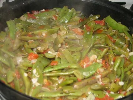 Тушеная стручковая фасоль