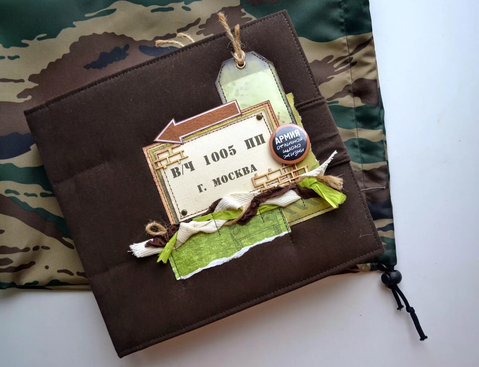 подарок на дембель. сделать подарок солдату. упаковка подарка на 23 февраля. сделать подарок солдату. поделки с детьми на 23 февраля.